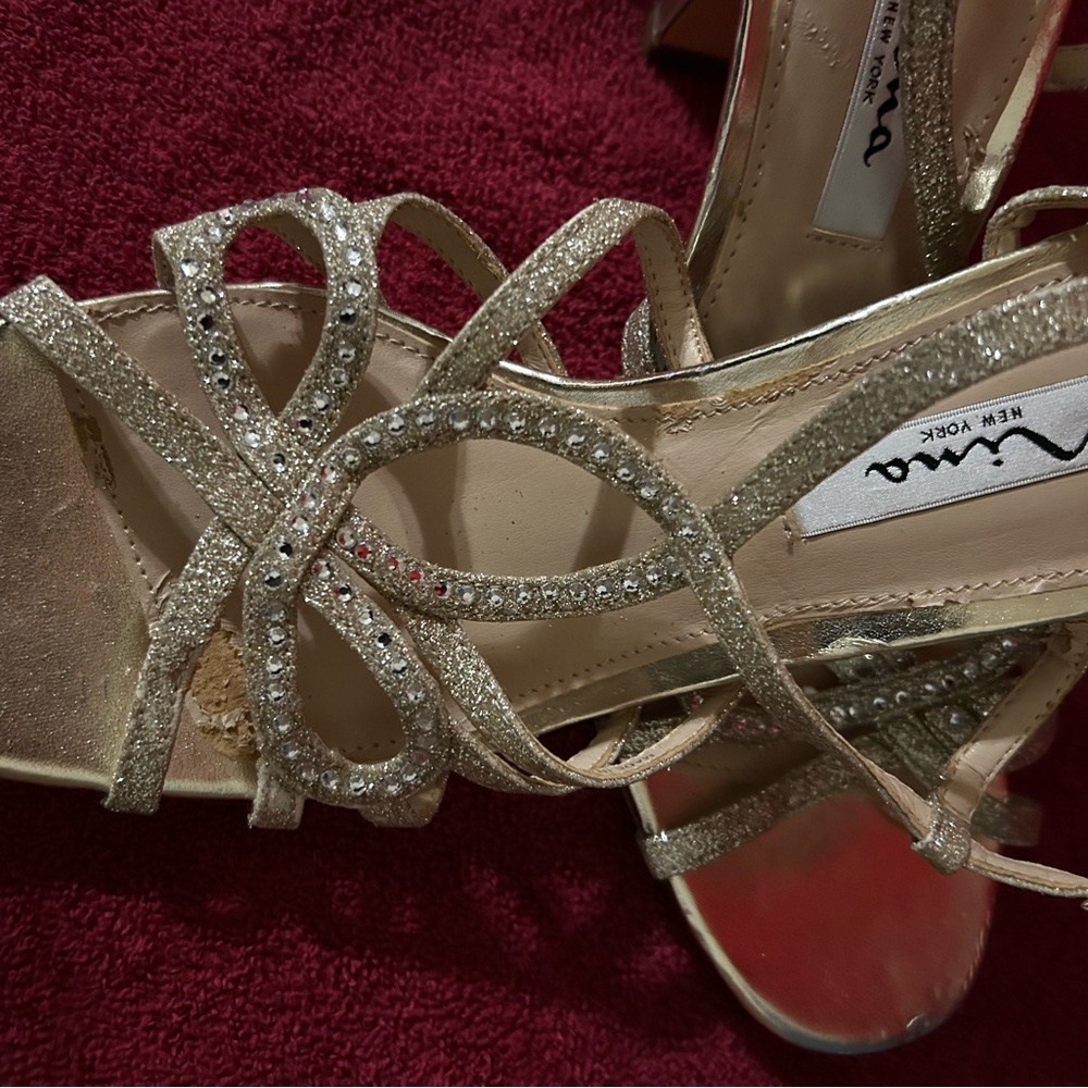 Nina Gold Strappy Heels Elegant Designs - Picture 5 of 5